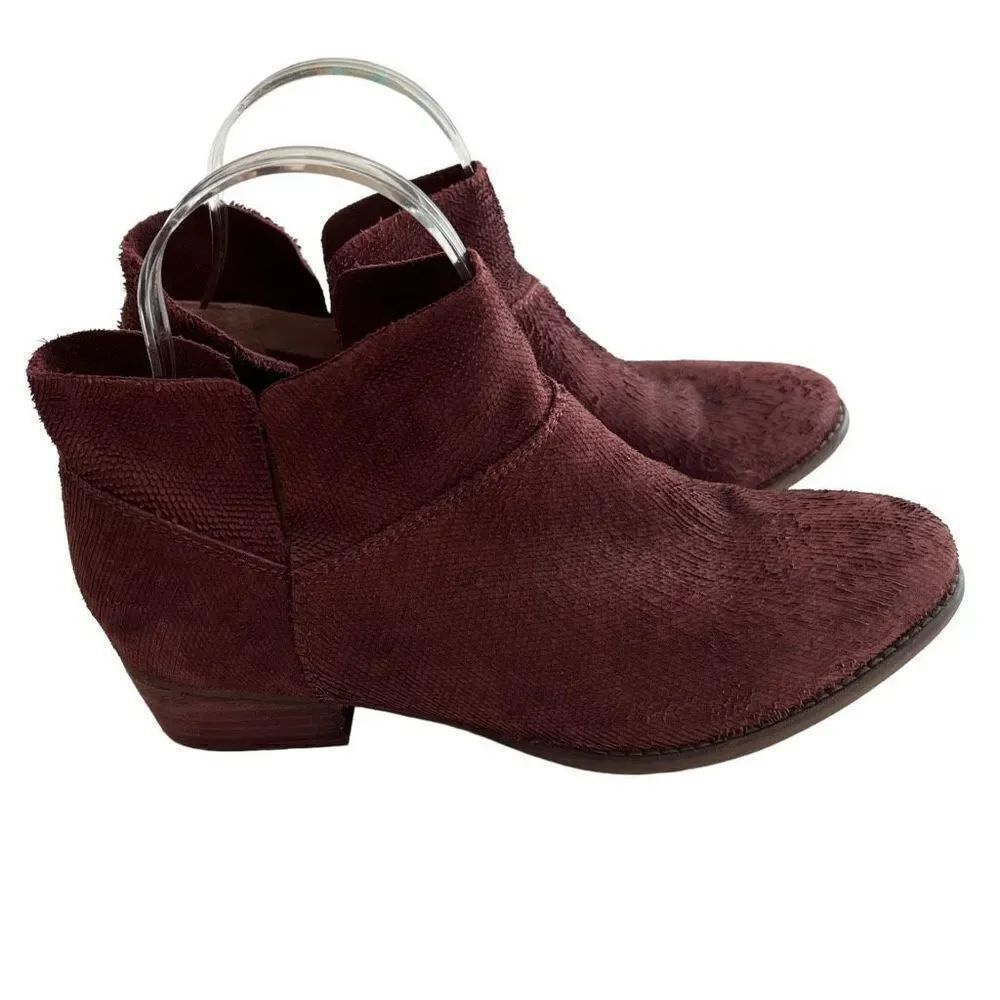 Seychelles Anthropologie Suede Snare Towel Ankle Boots Size 7.5 Burgundy